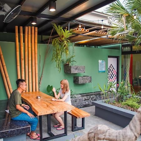 The Uniique Haus - Johor 1St Staycation Water Dining Experience Johor Bahru Ngoại thất bức ảnh