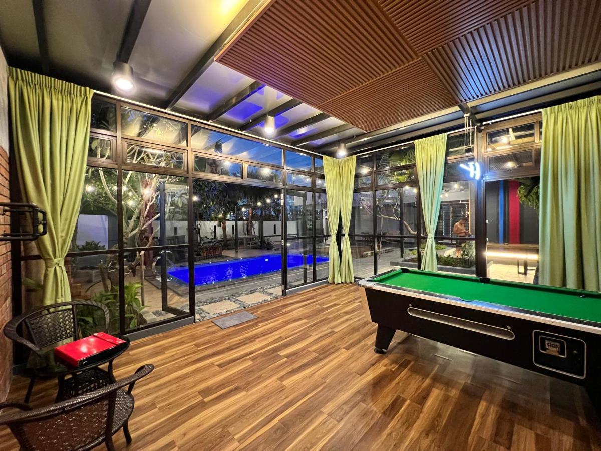 The Uniique Haus - Johor 1St Staycation Water Dining Experience Johor Bahru Ngoại thất bức ảnh